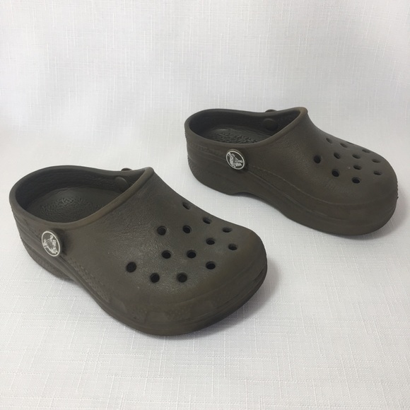 Toddler Crocs Classic Clog Chocolate Brown Sz 6/7 - Picture 3 of 8